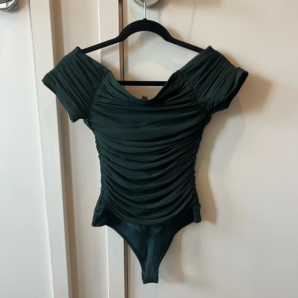 Express Dark Green Bodysuit - Picture 3 of 4